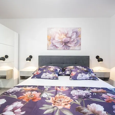 Appartement Tedoris *