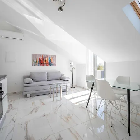 Tedoris Appartement *